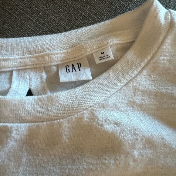 Gap Fitted Shirt - Picture 3 of 3